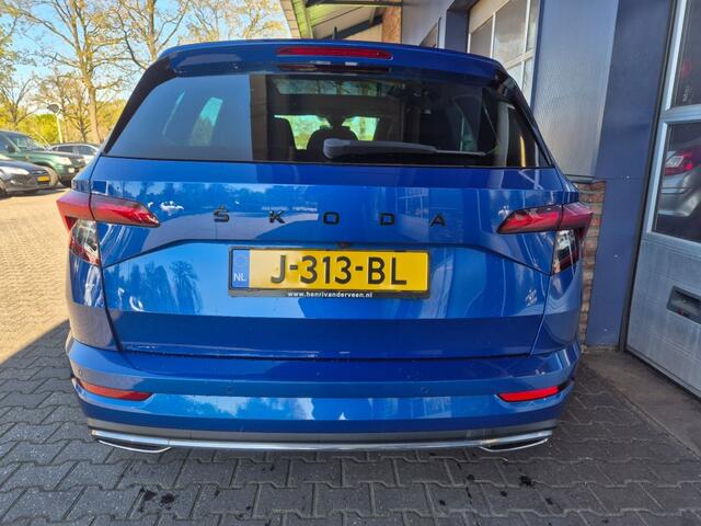 Skoda Karoq 1.5 TSI ACT Sportline Business, Automaat, PANO, Camera, Trekhaak, ACC, VCC, ALL IN Prijs!