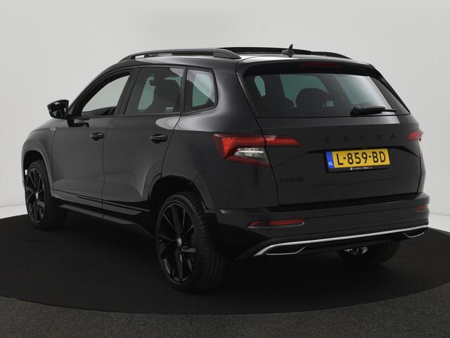 Skoda Karoq 1.5 TSI ACT Sportline Business PANODAK|BLIS|ACC|19INCH|CANTON|CAMERA|WINTERPACK|ELEK.ACHTERKLEP