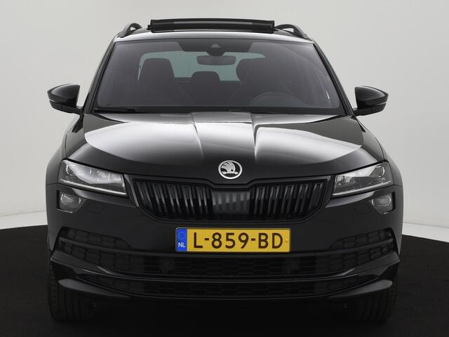 Skoda Karoq 1.5 TSI ACT Sportline Business PANODAK|BLIS|ACC|19INCH|CANTON|CAMERA|WINTERPACK|ELEK.ACHTERKLEP