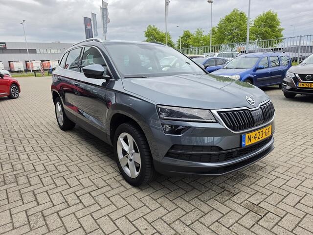 Skoda Karoq 1.5 TSI ACT Style | Navigatie | Stoelverwarming | Parkeersensoren |