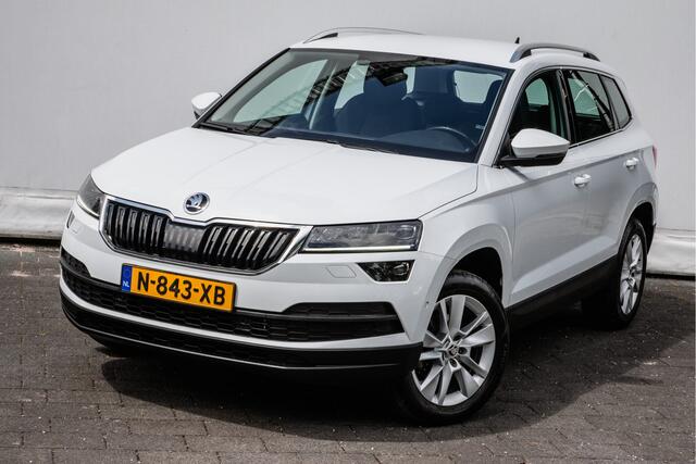 Skoda Karoq 1.0 TSI Business Edition Plus Trekhaak/ Camera/ Navigatie/ Carplay/ Climate control/ Elek. achterklep