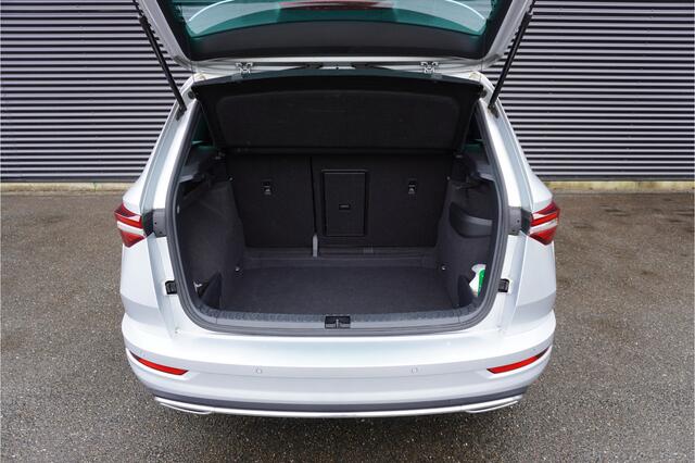 Skoda Karoq 1.5 TSI ACT Business Edition Plus Apple Carplay Navigatie Camera Parkeersensoren ACC Cruise control Digitaal Dashboard