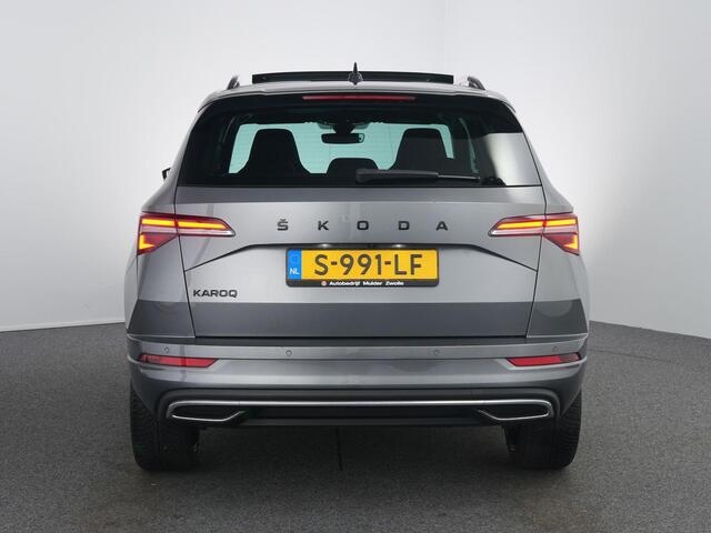 Skoda Karoq 1.5 TSI ACT Sportline Business | Pano | Camera | Carplay | Cruise |