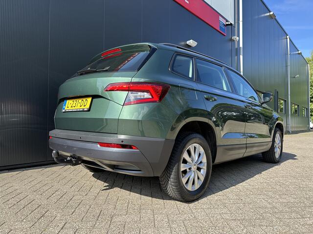 Skoda Karoq 1.5 TSI ACT Business Edition | Trekhaak | Stoel- stuurverw.