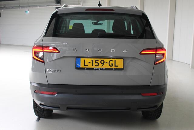 Skoda Karoq 1.0 TSI Business Edition Navigatie | climate Control | Stoelverwarming |