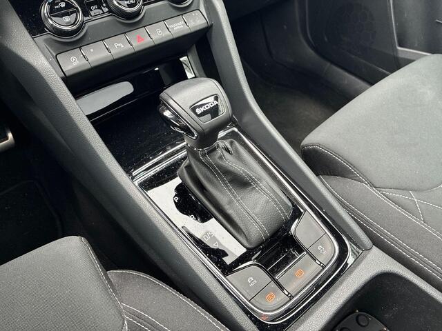 Skoda Karoq 1.5TSI/150PK DSG ACT Sportline Business · Panoramadak · Trekhaak · Apple/Android Car play · Garantie t/m 17-01-2028 of 100000km.