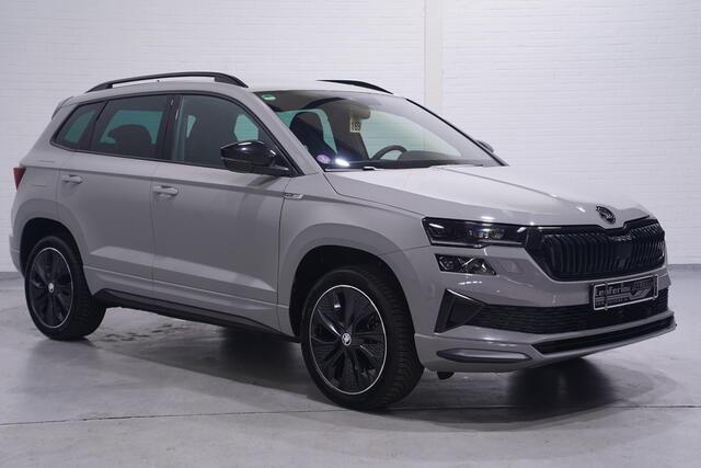 Skoda Karoq 1.5 TSI ACT Sportline Business NAP Camera Wegklapbare trekhaak Appple Carplay Stuur- en stoelverwarming v+a