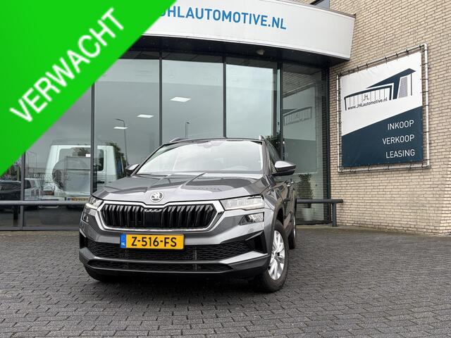 Skoda Karoq 1.5 TSI ACT*NAVI*ECC*CAM*HAAK*CARPLAY*