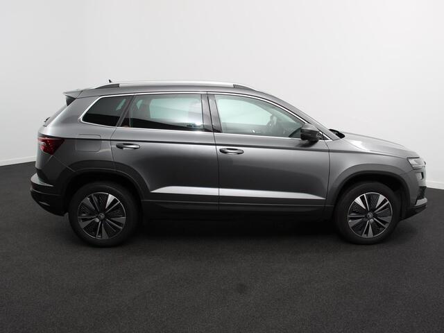 Skoda Karoq 1.5 TSI 150pk DSG ACT Selection Navigatie Apple Carplay/Android Auto Camera Parkeer sensoren Adaptieve Cruise Control Lichtmetalen Velgen Digitale Cockpit
