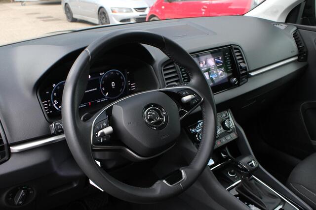 Skoda Karoq 1.5 TSI ACT Sportline Business LED, Carplay, Keyless, Cruise, Climate, Achteruitrijcamera, Stoelverwarming, Stuurverwarming, Navi, 16" LMV