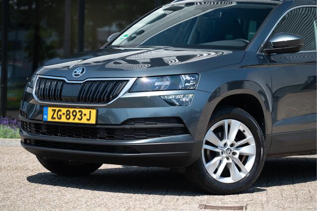 Skoda Karoq 1.5 TSI ACT Style DSG | Trekhaak | Navi | Camera | ACC | Sportstoelen
