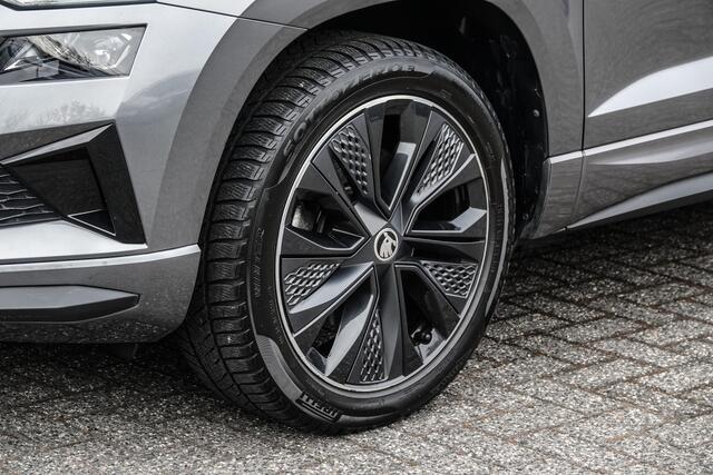 Skoda Karoq 1.5Tsi 150Pk DSG7 | Sportline | Virtual Cockpit | Achteruitrijcamera | Trekhaak | 18''