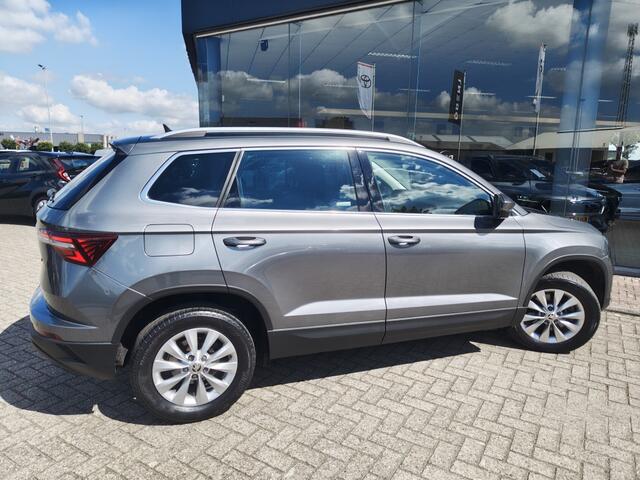 Skoda Karoq 1.5 TSI ACT Business Edition | Sensoren v/a | Achteruitrijcam. |