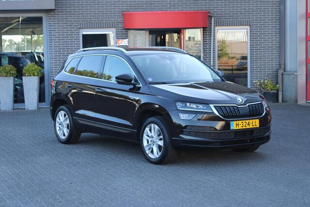 Skoda Karoq 1.0 TSI Bus. Ed. Trekhaak/Adaptive/Camera/Led/Canton