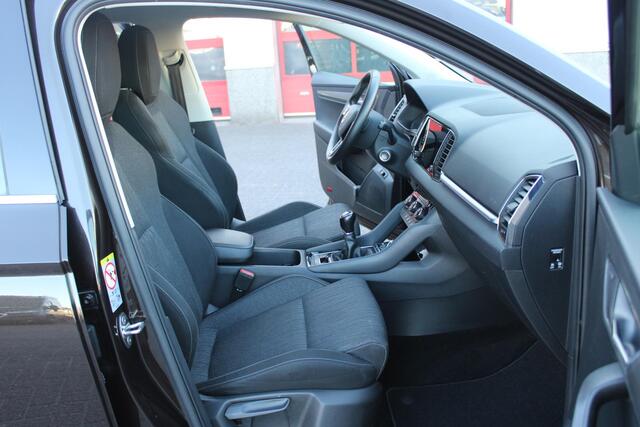 Skoda Karoq 1.0 TSI Bus. Ed. Trekhaak/Adaptive/Camera/Led/Canton