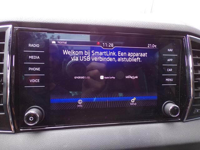 Skoda Karoq 1.5 TSI ACT Sportline Business Pano Trekhaak Carplay Navi Bomvol!!!