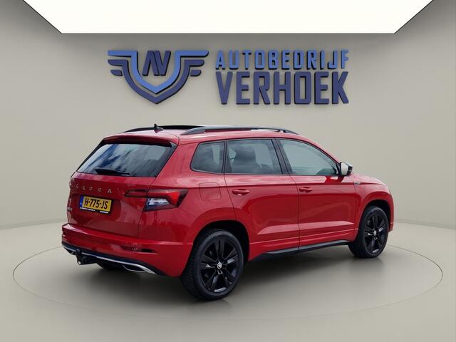 Skoda Karoq 1.5 TSI Sportline Automaat - Panodak - NL Auto - Trekhaak