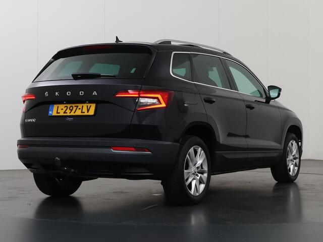 Skoda Karoq 1.5 TSI ACT Style | Trekhaak | Panoramadak | Stoel/Stuurverwarming | Cruise Control Adaptief | Elektr. Achterklep | Led Koplampen | Parkeercamera | Sportstoelen | Apple Carplay / Android Auto |
