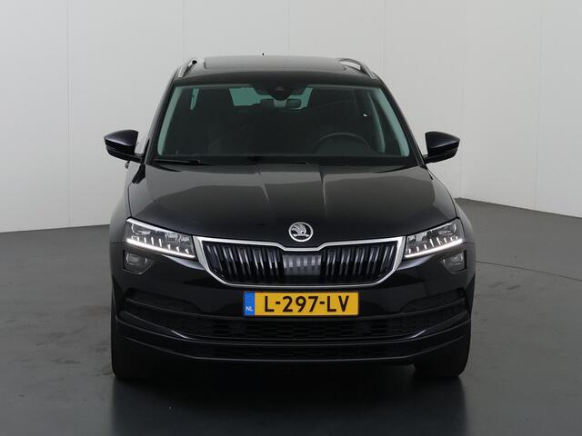 Skoda Karoq 1.5 TSI ACT Style | Trekhaak | Panoramadak | Stoel/Stuurverwarming | Cruise Control Adaptief | Elektr. Achterklep | Led Koplampen | Parkeercamera | Sportstoelen | Apple Carplay / Android Auto |