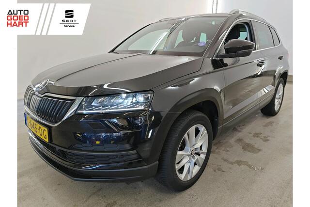 Skoda Karoq 1.5 TSI ACT Business Ed. Plus Panoramadak Camera Zwenk-Trekhaak Full-Led