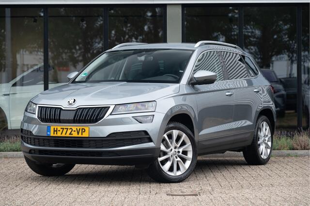 Skoda Karoq 1.0 TSI Style | Trekhaak | ACC | Camera | Navi | Apple CarPlay | Stoelverw. | 4season