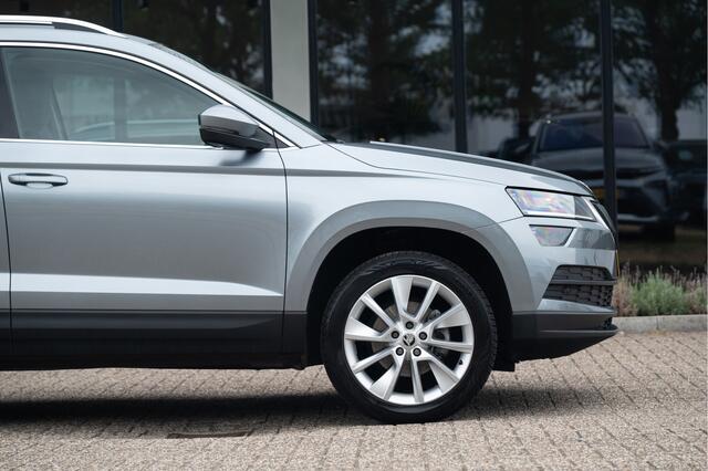 Skoda Karoq 1.0 TSI Style | Trekhaak | ACC | Camera | Navi | Apple CarPlay | Stoelverw. | 4season