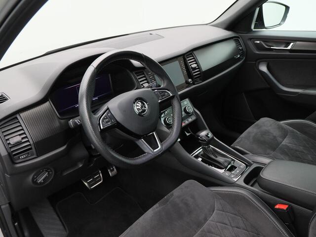 Skoda Kodiaq 1.5 TSi 150 Pk Automaat Sportline Business | Panorama Dak | Camera | Carplay | Adaptive Cruise | Canton Audio | LED | Elektrische Achterklep | 20 Inch