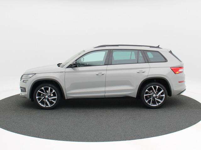 Skoda Kodiaq 1.5 TSi 150 Pk Automaat Sportline Business | Panorama Dak | Camera | Carplay | Adaptive Cruise | Canton Audio | LED | Elektrische Achterklep | 20 Inch