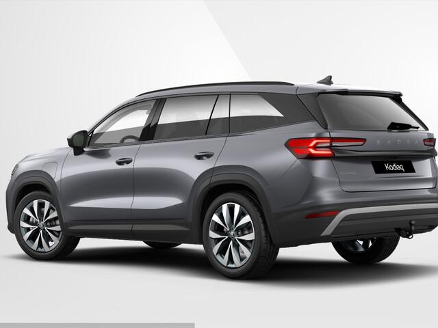 Skoda Kodiaq Business Edition 1.5 TSI PHEV 150 kW / 204 PK SUV | Graphite Grey | Trekhaak wegklapbaar | 19'' Lefka Velgen | 3000,- inruilvoordeel!!