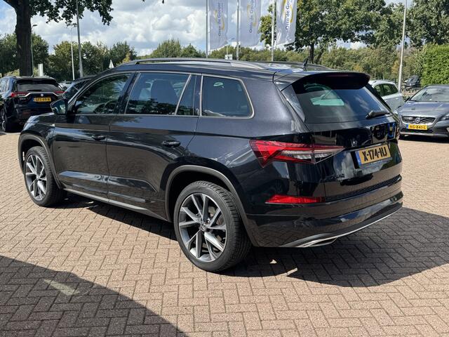Skoda Kodiaq 1.5 TSI Sportline Business / Trekhaak / Camera / 20'' / Keyless / Navigatie / Matrix LED / DAB / Stoelverwarming / Cruise Control