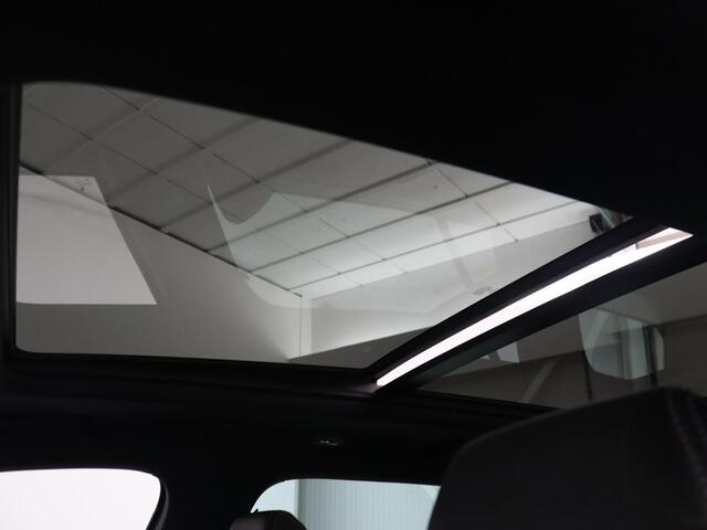 Skoda Kodiaq 2.0 TDI 4x4 Sportline | Panoramadak | 7-persoons | Stoel & Stuurverwarming | Trekhaak | LED | Automaat | Navigatie | Climate controle | Adaptive Cruise | Camera | Memory seats