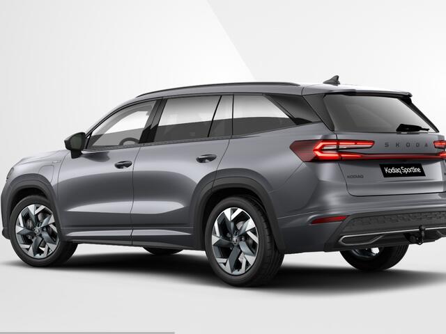 Skoda Kodiaq Sportline Business 1.5 TSI PHEV 150 kW / 204 PK SU V | Panorama dak | Trekhaak | comfort pakket | 4000,- inruilvoordeel!!