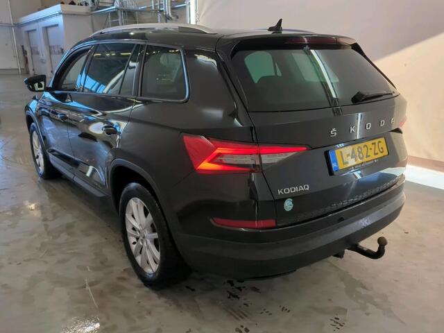 Skoda Kodiaq 1.5 TSI Business Edition 1e Eigenaar | Volledig Onderh | NL-Auto | BTW | Trekhaak | Camera | Elek Klep | Climate | Navi | Carplay | Keyless | PDC |