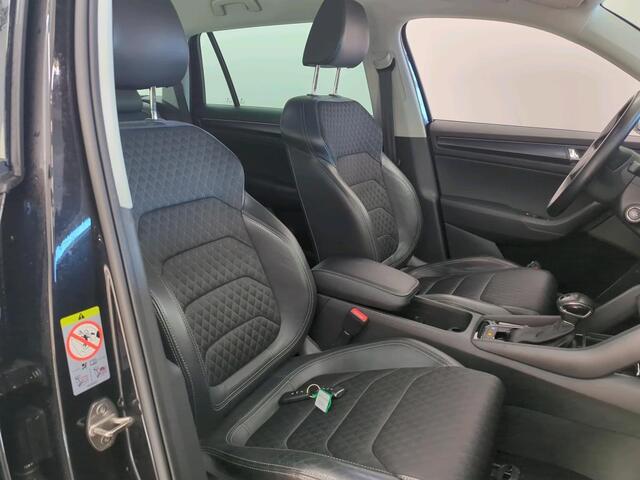 Skoda Kodiaq 1.5 TSI Business Edition 1e Eigenaar | Volledig Onderh | NL-Auto | BTW | Trekhaak | Camera | Elek Klep | Climate | Navi | Carplay | Keyless | PDC |