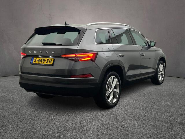 Skoda Kodiaq Business Edition 1.5 TSI 150pk DSG Automaat Adaptive cruise control, Navigatie, Achteruitrijcamera, Stoelverwarming, Parkeersensoren, App connect, LED matrix koplampen