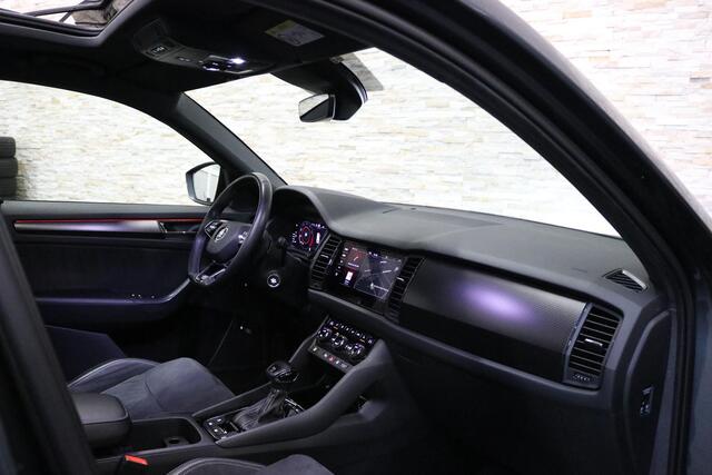 Skoda Kodiaq 1.5 TSI Sportline Business | Panoramadak | Virtual Cockpit | Camera | CANTON | ACC | Carplay | Electr. Stoel | Dodehoeksensoren | ORIG NL | Vol opties |