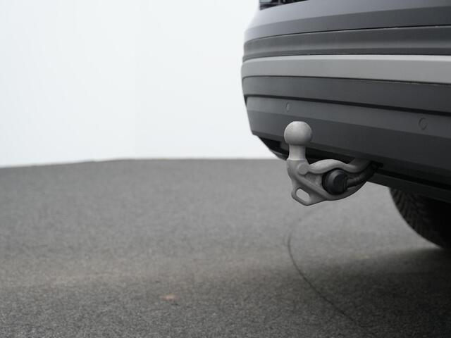 Skoda Kodiaq 7-zits 1.5 TSI 150 pk DSG MHEV Selection | Panoramadak | Trekhaak | Geheugenstoel | 360 camera | Matrix LED | Stuur-/achterbankverwarming