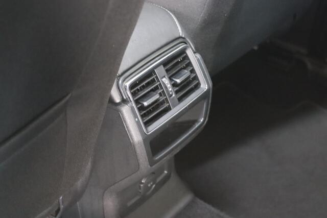 Skoda Kodiaq 1.5 TSI Ambition 7-Persoons Apple CarPlay/Android Auto, Cruise Control, Navigatie, Bluetooth