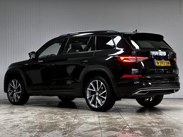 Skoda Kodiaq 1.5 TSI Sportline Business/ Pano Dak/ Schaalstoelen/ Zwarte Hemel/ Virtual Cockpit/ LED Koplampen/ Stoelverw V+A/ Stuurverw./ Audio-Premium/ Apple+Android/ DAB+/ Elek.Stoel+Memory/ Keyless/ Camera/ 20''LMV/ PDC.
