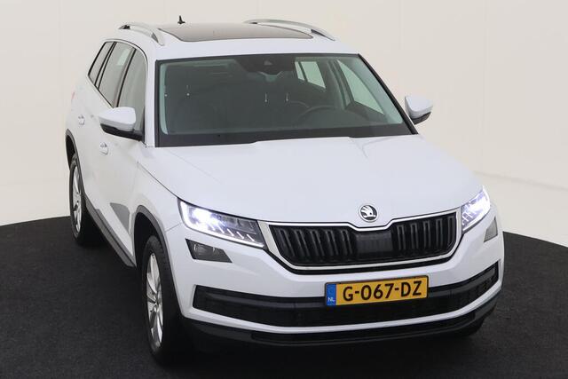 Skoda Kodiaq 1.5 TSI Business Edition / AUTOMAAT/ PANODAK/ NAVI/ LED/ PARK. SENSOREN + CAMERA/ CLIMA/ 18"LMV