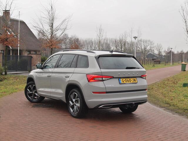 Skoda Kodiaq 1.5 TSI Sportline Business 7p. | DSG | 7 Persoons | Trekhaak | Camera | Sfeerverlichting |