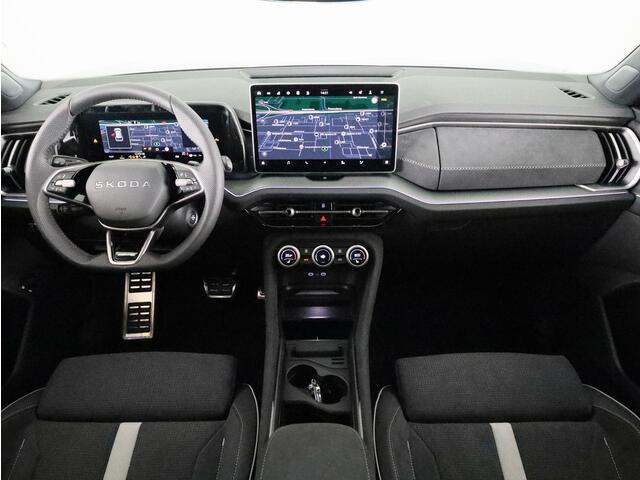 Skoda Kodiaq Sportline Business PHEV 1.5 TSI 204 pk 6 versn. DSG | Panoramadak | Trekhaak | Light & View | Elek. stoel | Adaptive Cruise | Blind Spot |