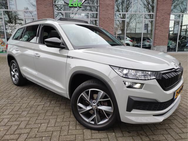 Skoda Kodiaq 1.5 TSI DSG Sportline 7pers. Panoramadak - Adaptieve Cr.control -3e Zitrij - Elektrische achterklep