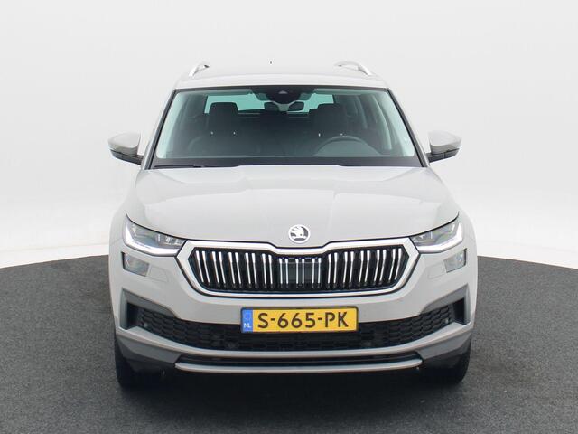 Skoda Kodiaq 1.5 TSi 150 Pk Automaat Business Edition Plus | Trekhaak | Stoelverwarming | Camera | Climatronic | Full LED | Navigatie | 151.101 Km!!