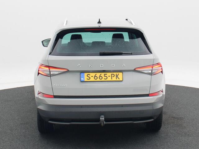 Skoda Kodiaq 1.5 TSi 150 Pk Automaat Business Edition Plus | Trekhaak | Stoelverwarming | Camera | Climatronic | Full LED | Navigatie | 151.101 Km!!