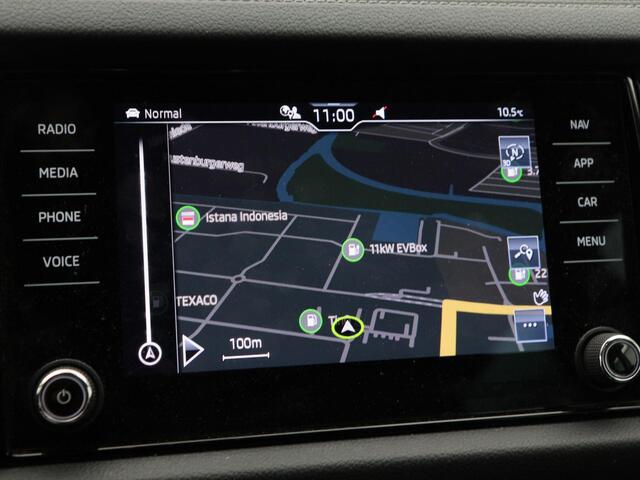 Skoda Kodiaq 1.5 TSi 150 Pk Automaat Business Edition Plus | Trekhaak | Stoelverwarming | Camera | Climatronic | Full LED | Navigatie | 151.101 Km!!