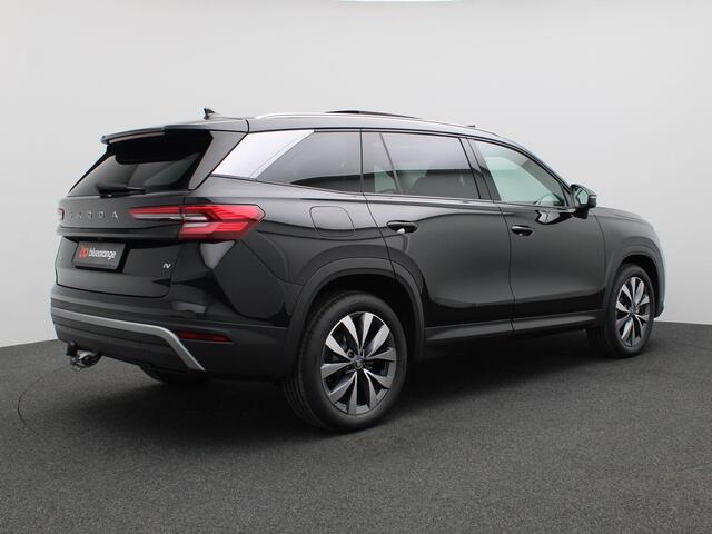 Skoda Kodiaq 1.5 TSI PHEV Business Edition Plus 204PK DSG Pano-Schuifdak, Trekhaak, 19" LM Velgen, Stoelverwarming, Memorystoel, Achteruitrijcamera, Keyless, Side Assist, Elektr. Achterklep