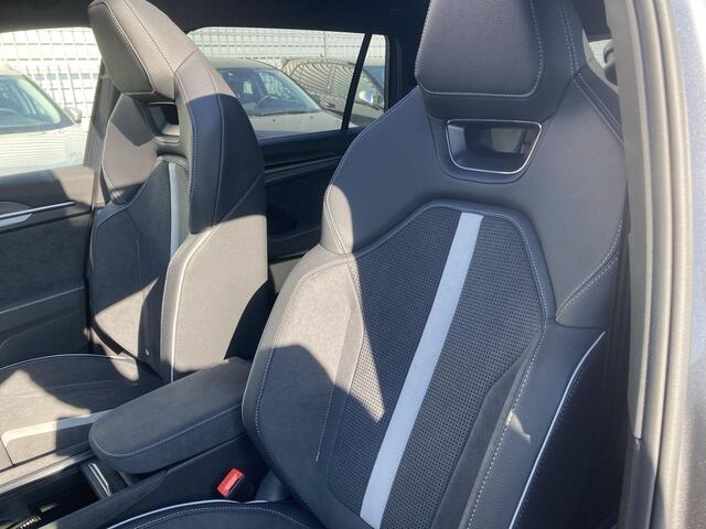 Skoda Kodiaq 1.5TSI/204PK DSG PHEV Sportline Business · Trekhaak · Panoramadak · Camera + Parkeersensoren · Fabrieksgarantie t/m Februari 2030 of 60.000KM