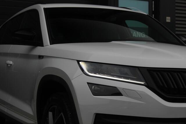 Skoda Kodiaq 2.0 TSI 4x4 Sportline Business | Panoramadak | Trekhaak | stuur en stoelverwarming | Bomvol