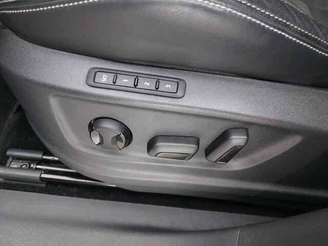 Skoda Kodiaq 1.5 TSI SPORTLINE BUSINESS I AUTOMAAT I TREKHAAK I P-CAMERA I STOELVERWARMING